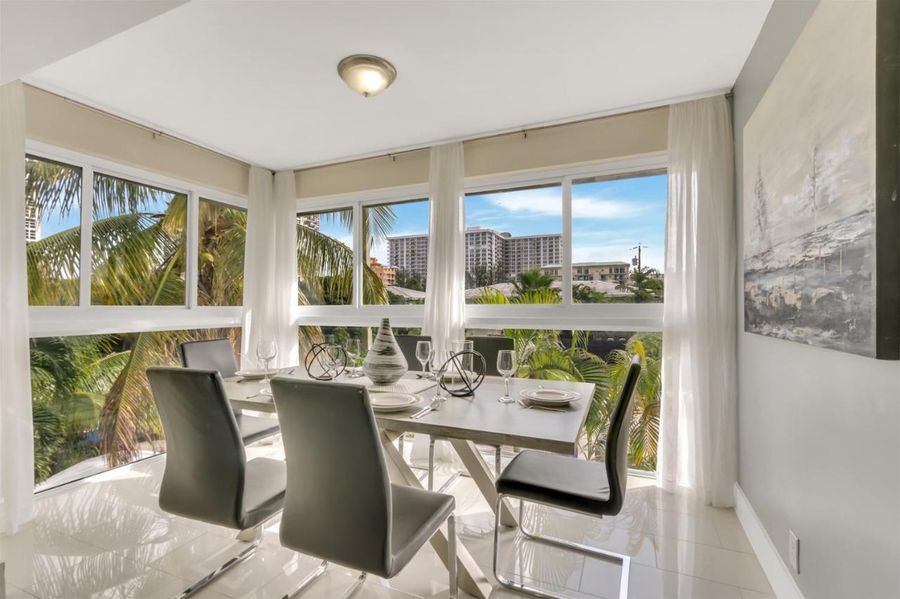 Bright Pompano Beach With Pool Access Eksteriør billede
